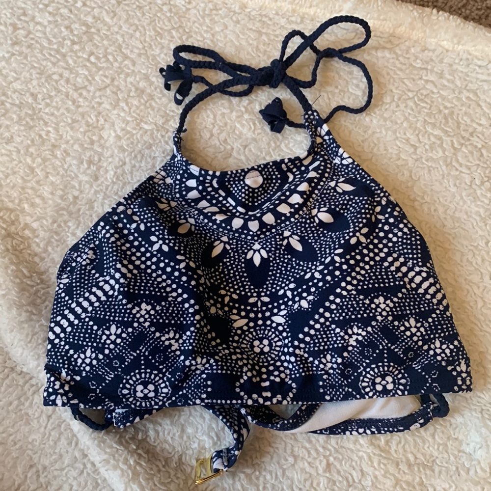 Cute bathing suit top!